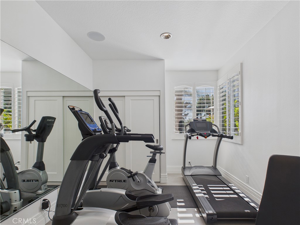 MLS #OC25269403 image #15