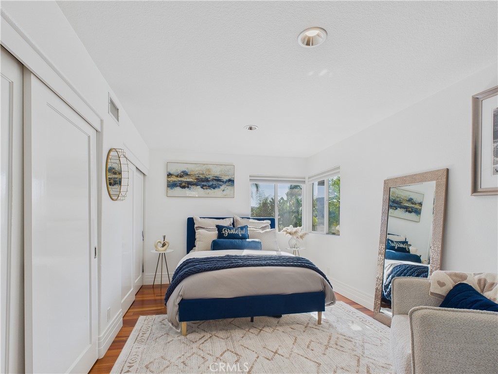 MLS #OC25269403 image #27