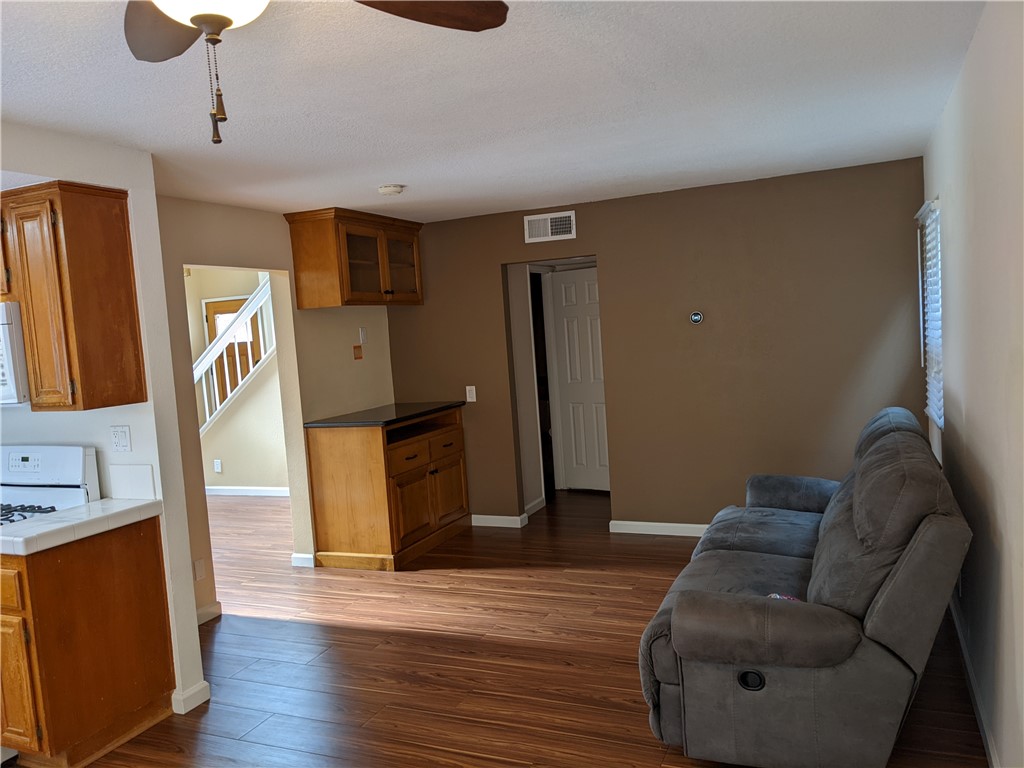 MLS #OC25269427 image #13