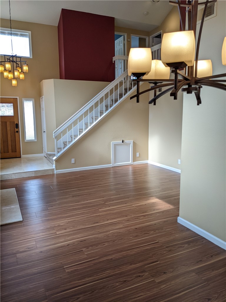 MLS #OC25269427 image #5