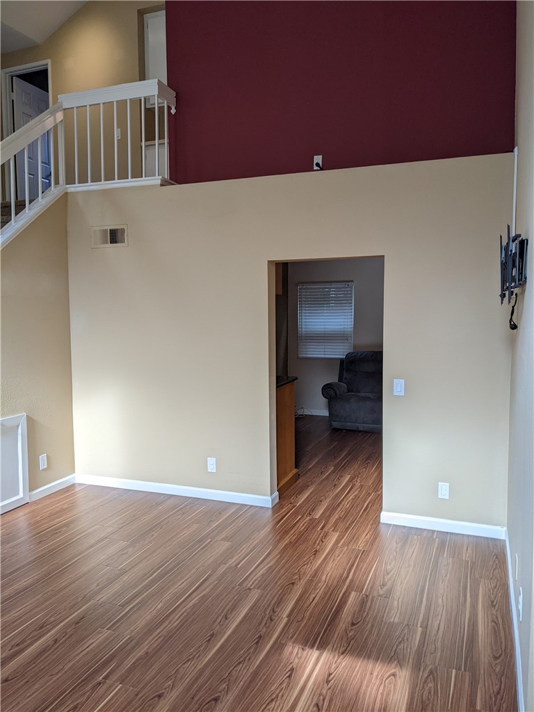 MLS #OC25269427 image #6