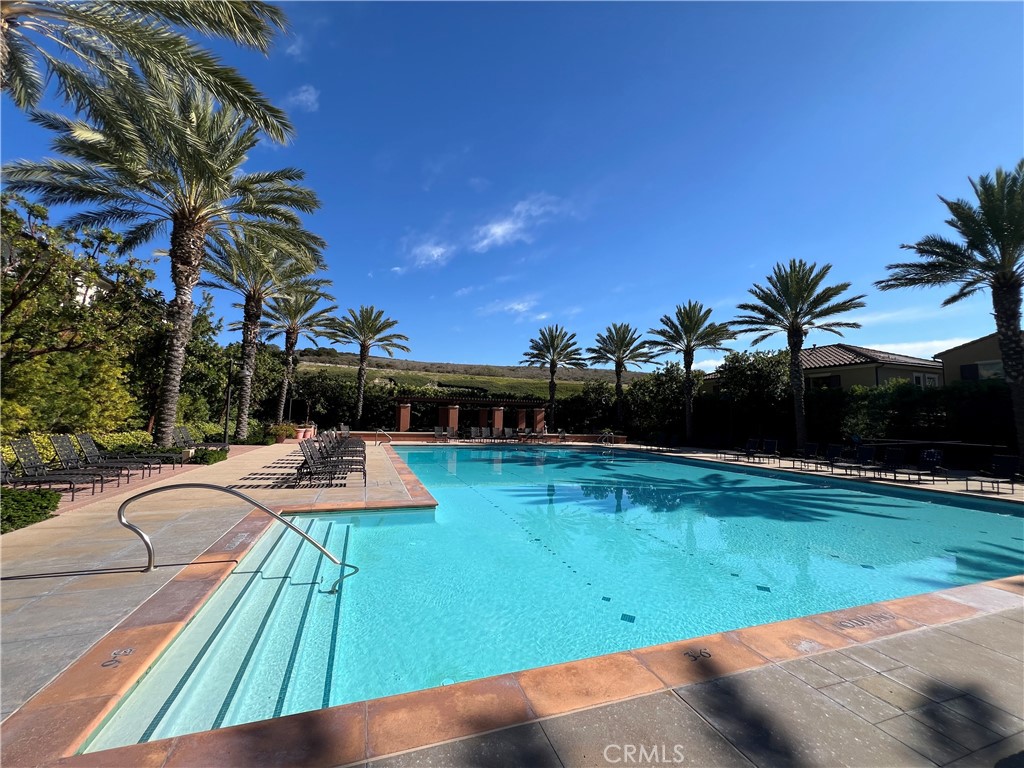 MLS #OC25269429 image #16