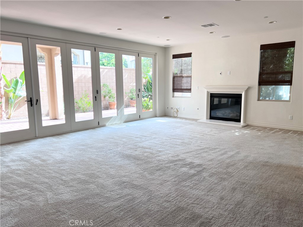 MLS #OC25269429 image #3