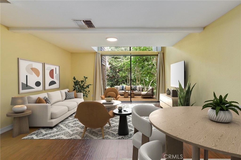 MLS #OC25269447 image #1