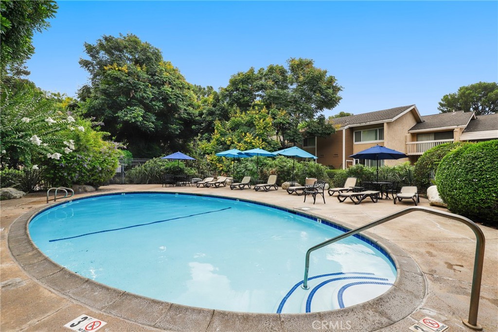 MLS #OC25269447 image #26