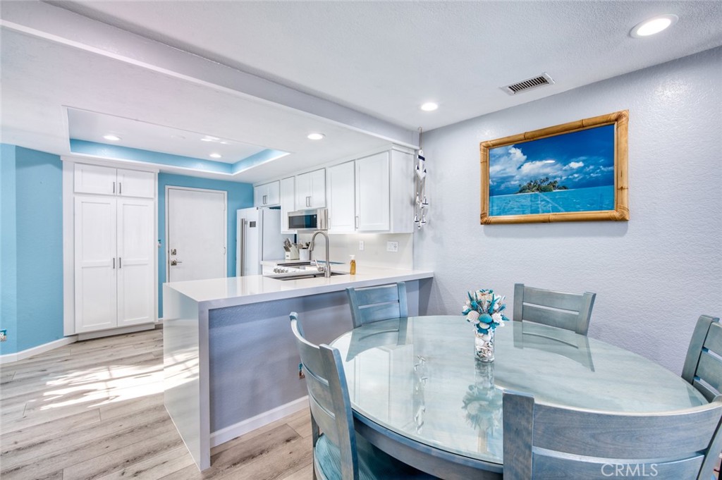 MLS #OC25269522 image #5