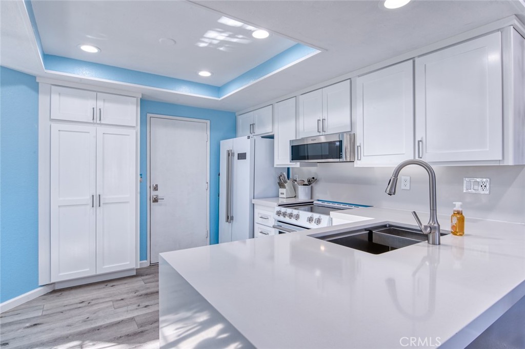 MLS #OC25269522 image #7