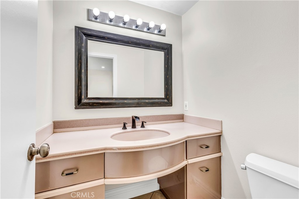 MLS #OC25269572 image #14