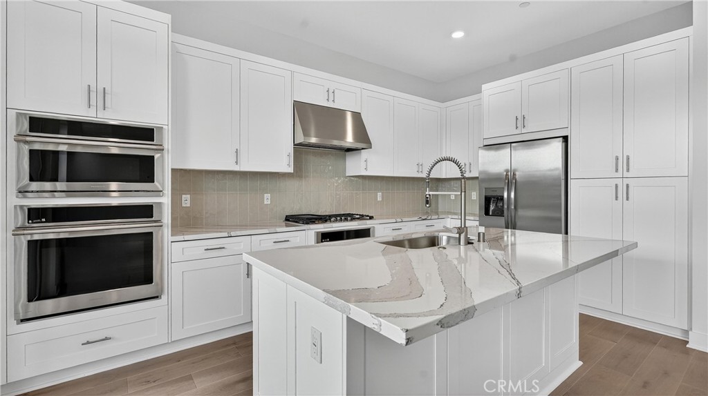 MLS #OC25269643 image #14