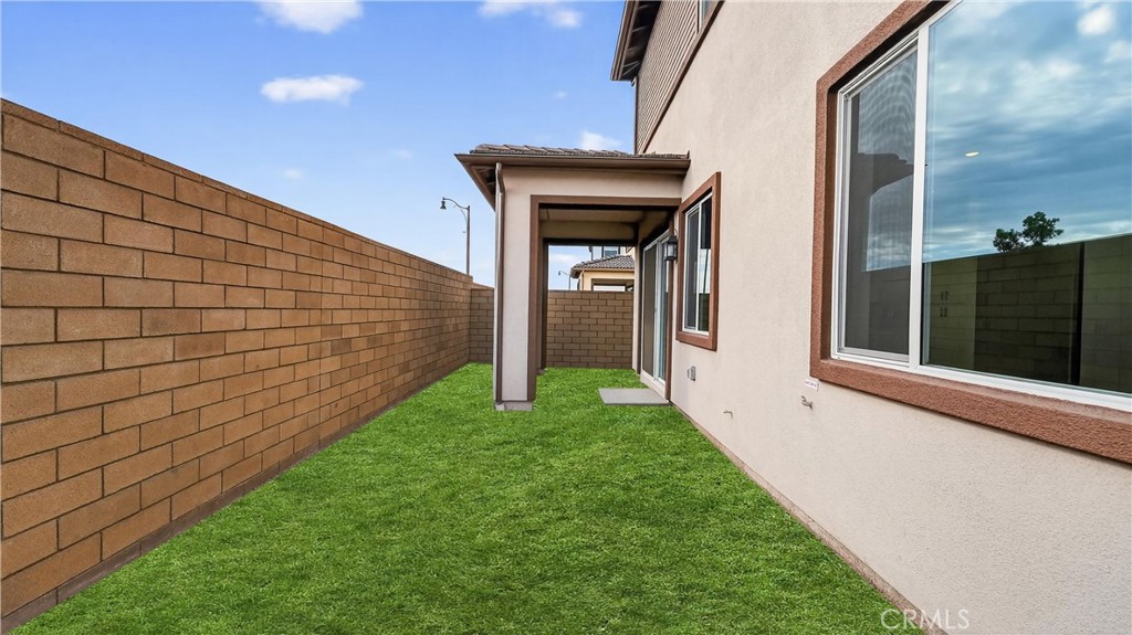 MLS #OC25269643 image #33