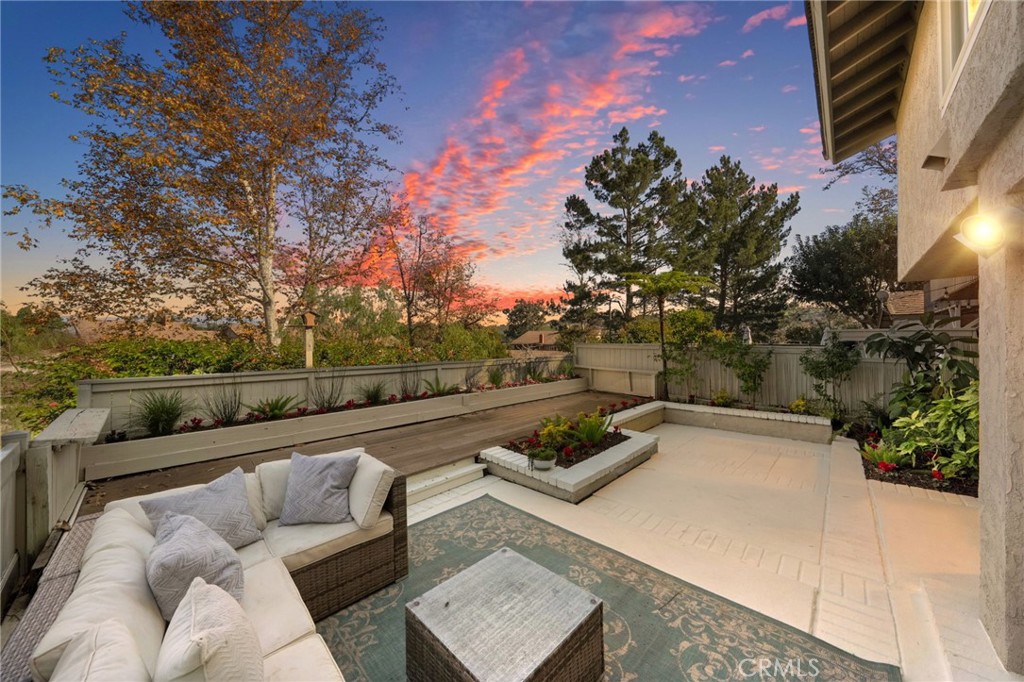 MLS #OC25269688 image #2