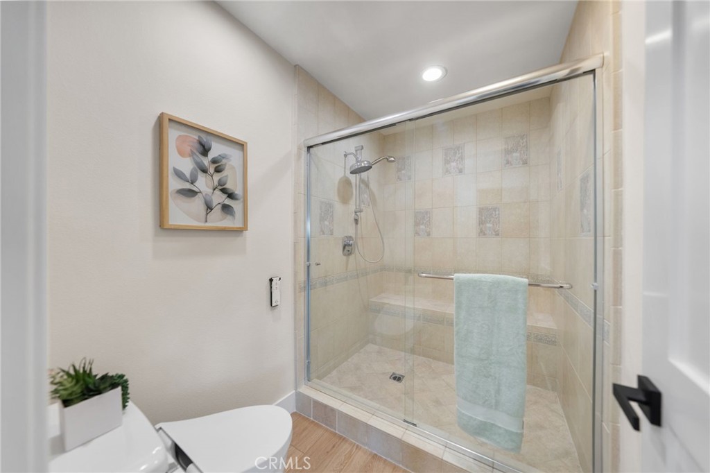 MLS #OC25269688 image #36