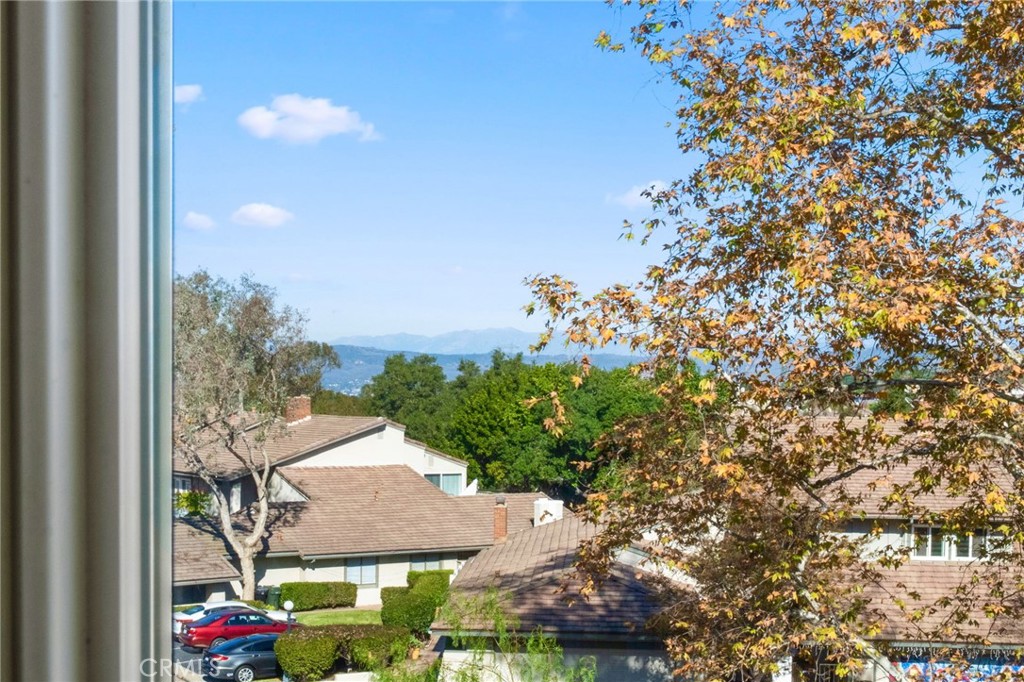 MLS #OC25269688 image #37