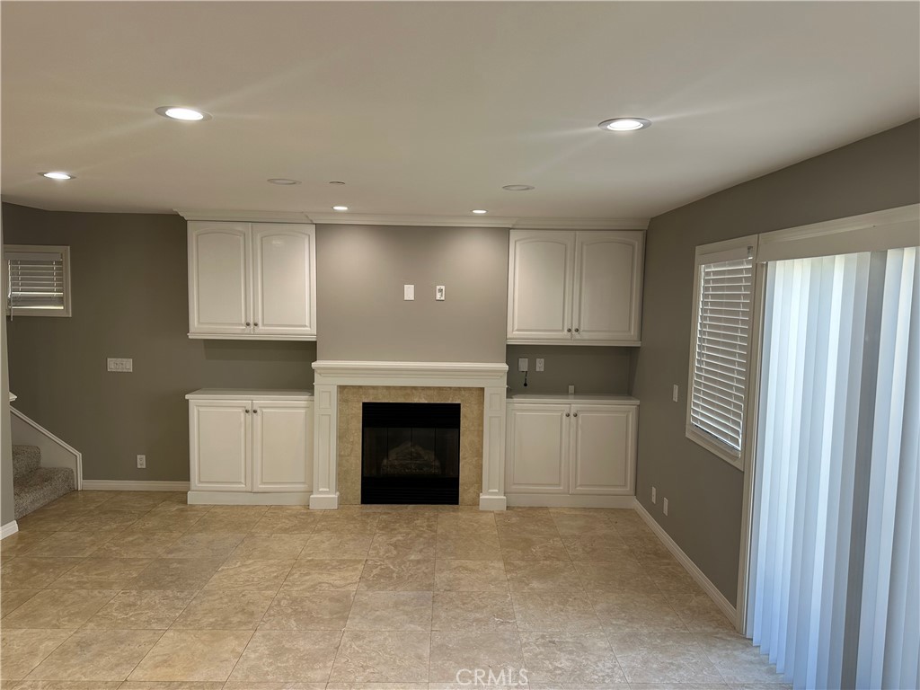 MLS #OC25269696 image #2