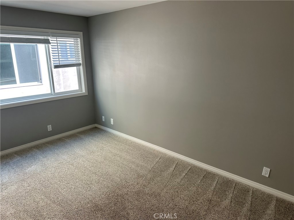 MLS #OC25269696 image #4