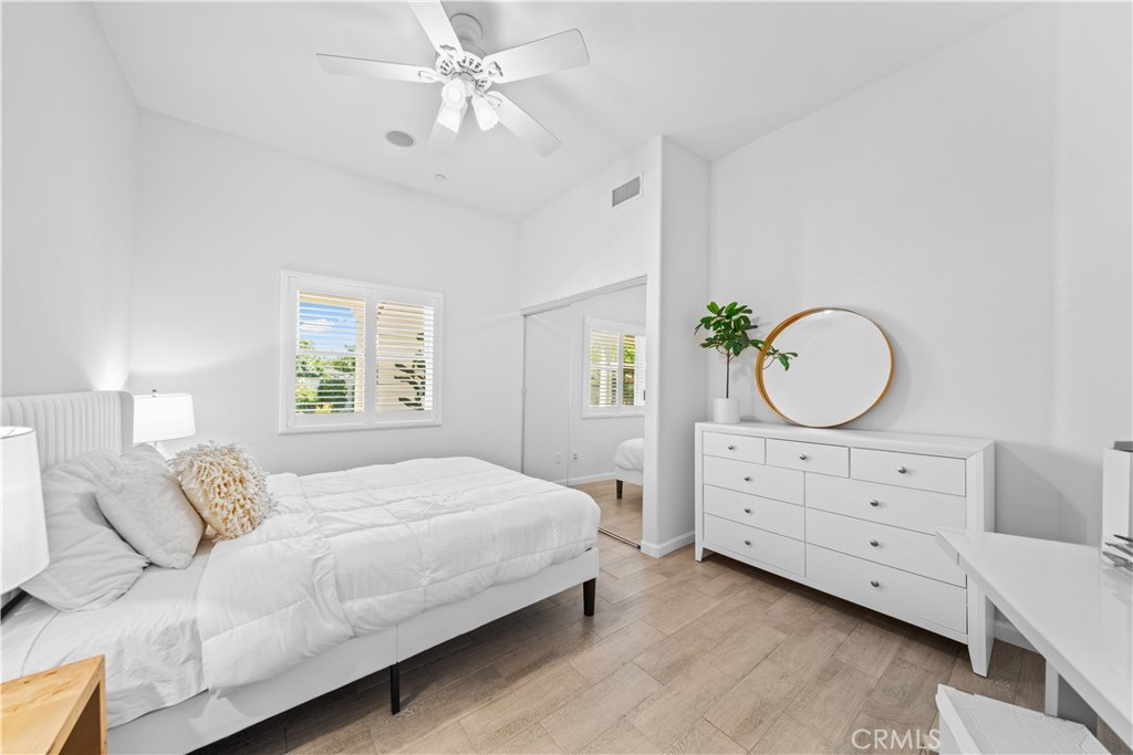 MLS #OC25269706 image #10