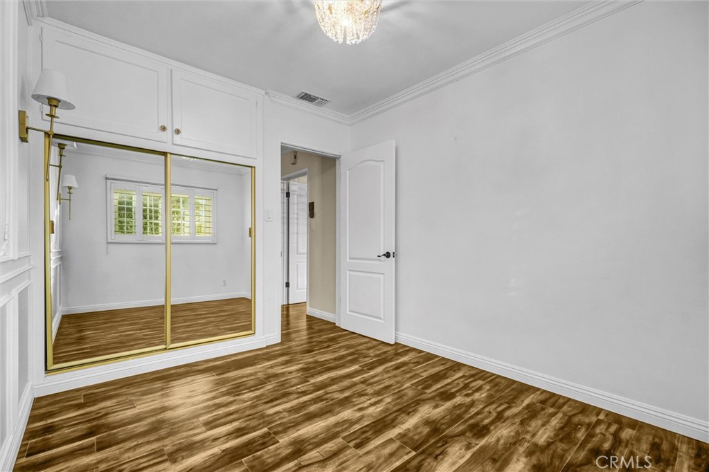 MLS #OC25269732 image #14