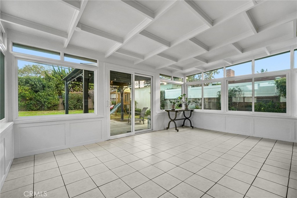 MLS #OC25269732 image #21