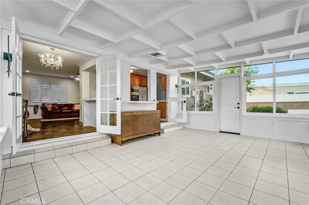 MLS #OC25269732 image #22