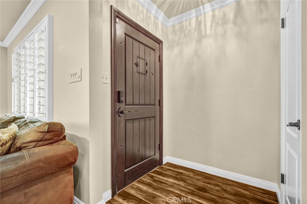 MLS #OC25269732 image #4