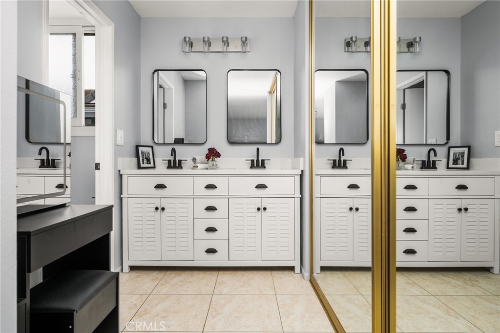 MLS #OC25269763 image #20