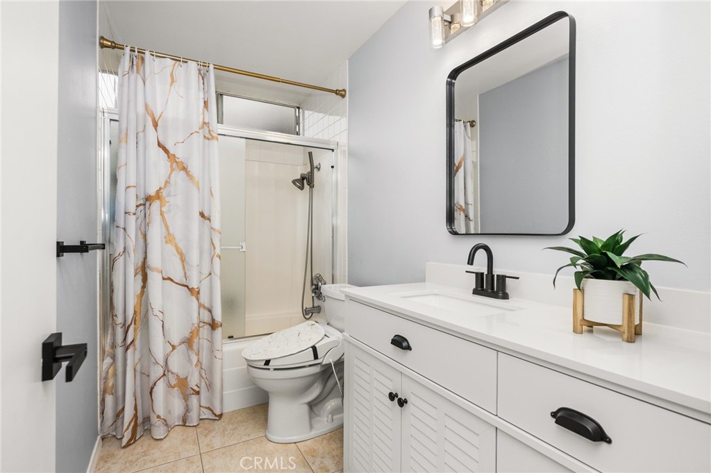 MLS #OC25269763 image #25