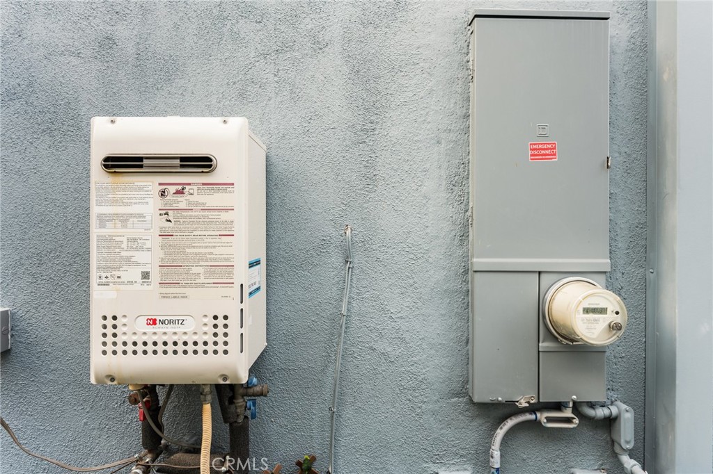 MLS #OC25269763 image #42