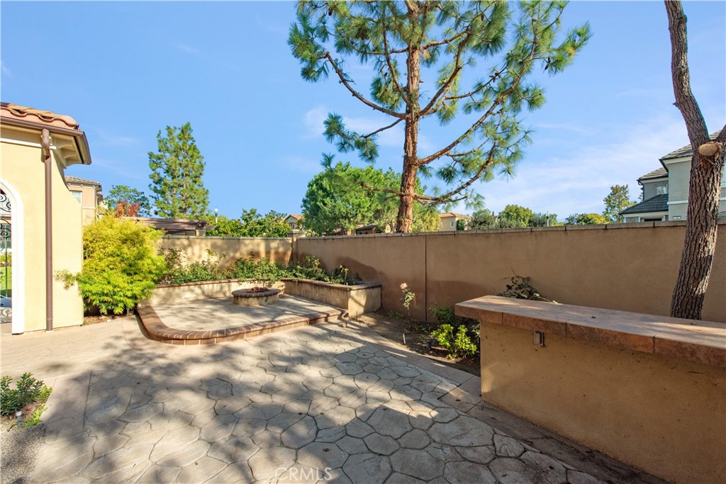 MLS #OC25269786 image #23