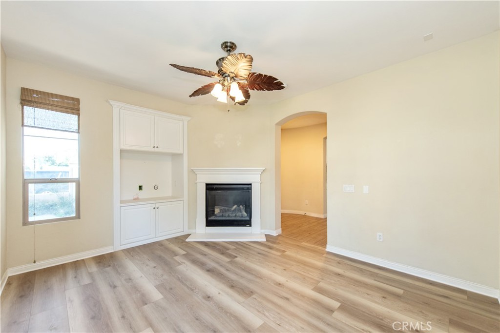 MLS #OC25269786 image #6