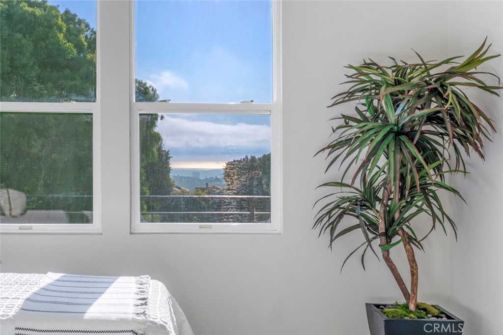 MLS #OC25269787 image #29