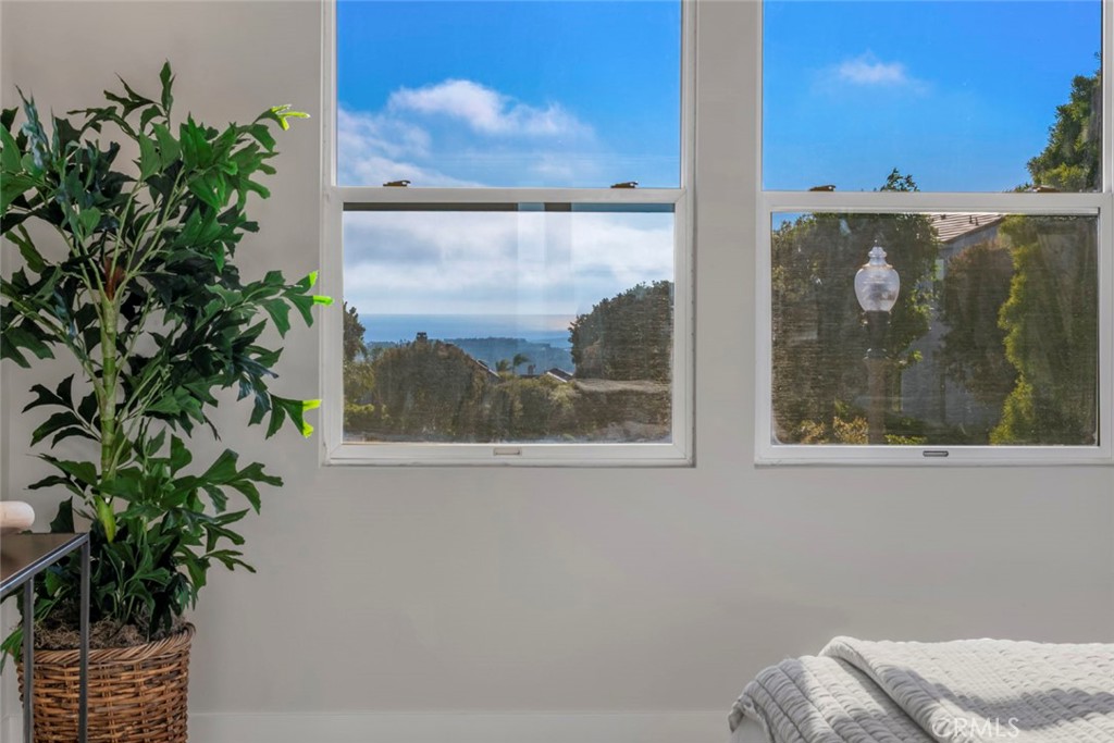 MLS #OC25269787 image #34