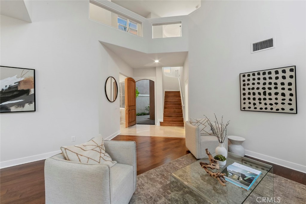 MLS #OC25269787 image #7