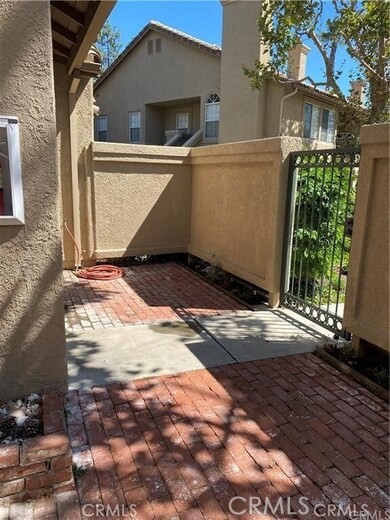 MLS #OC25269817 image #2