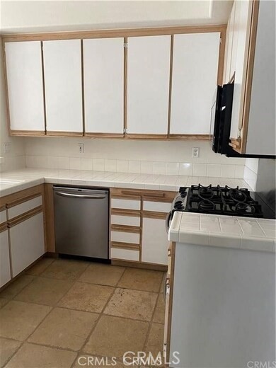 MLS #OC25269817 image #7