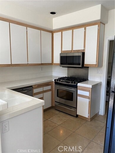 MLS #OC25269817 image #8