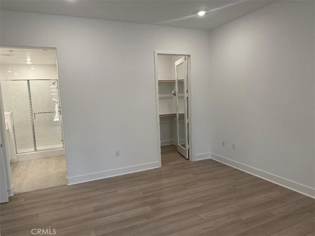 MLS #OC25269852 image #5