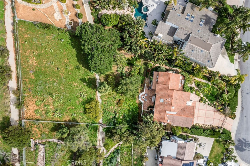 MLS #OC25269874 image #3