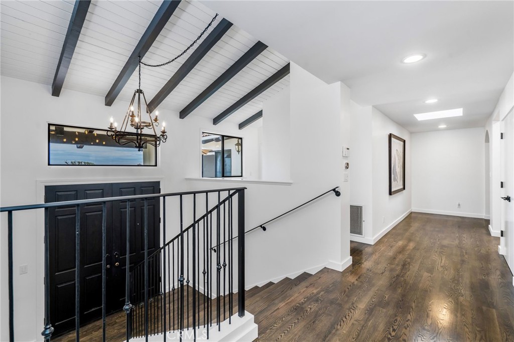 MLS #OC25269874 image #32