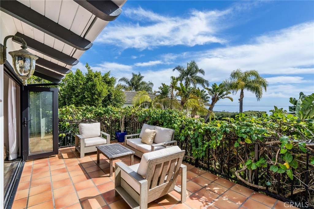 MLS #OC25269874 image #4