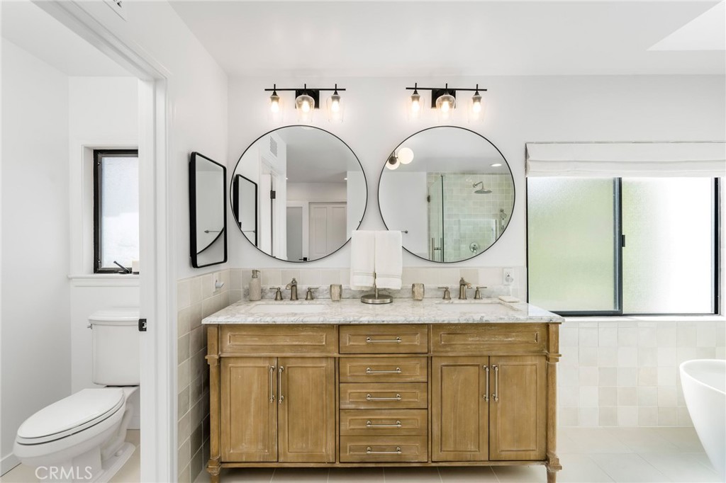 MLS #OC25269874 image #44