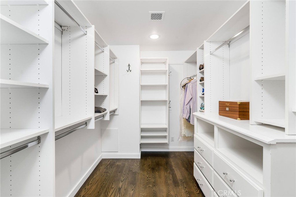 MLS #OC25269874 image #46