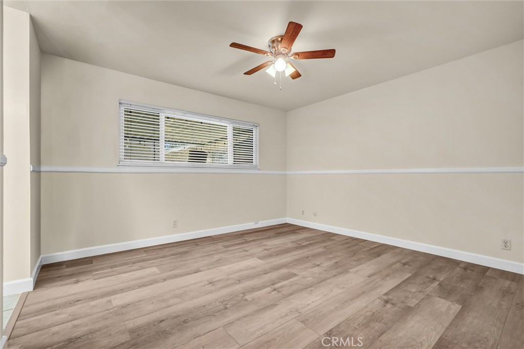 MLS #OC25269912 image #14