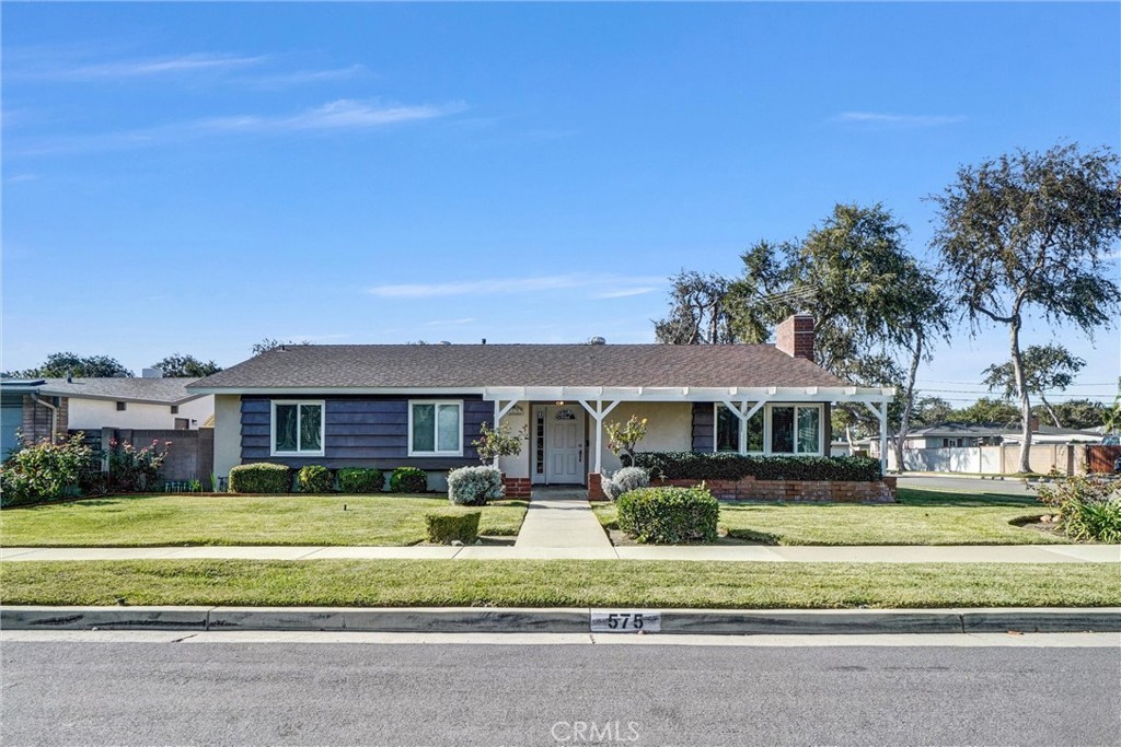 MLS #OC25269912 image #2