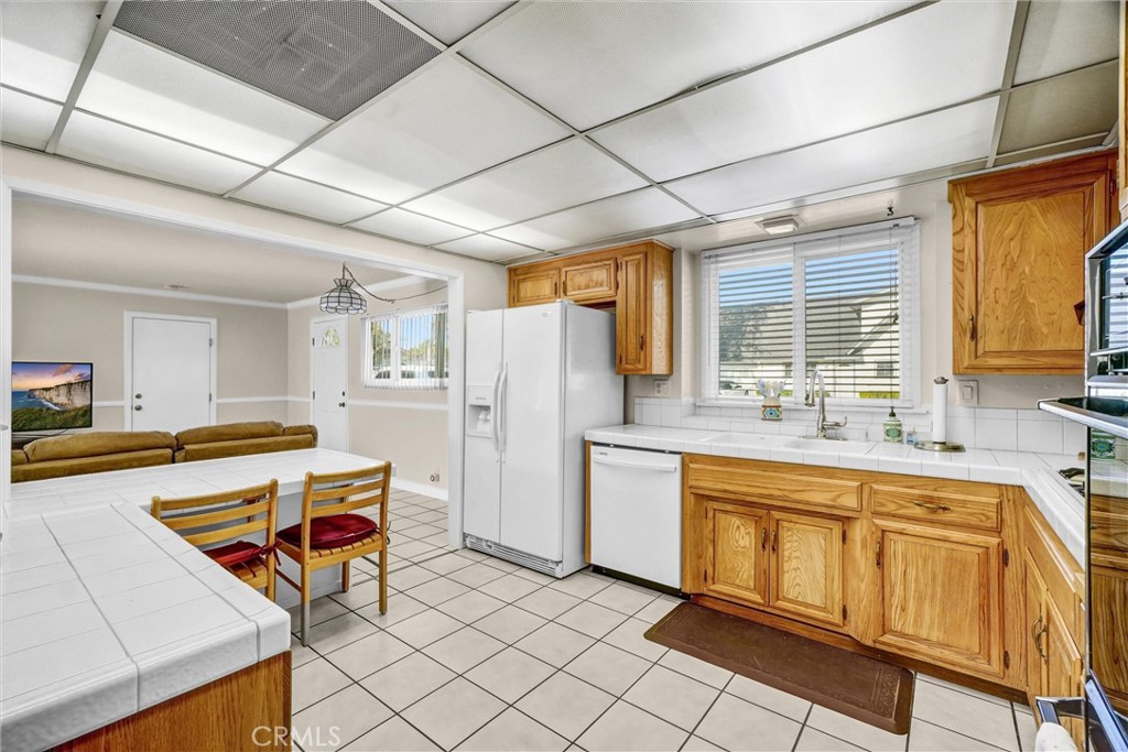 MLS #OC25269912 image #22