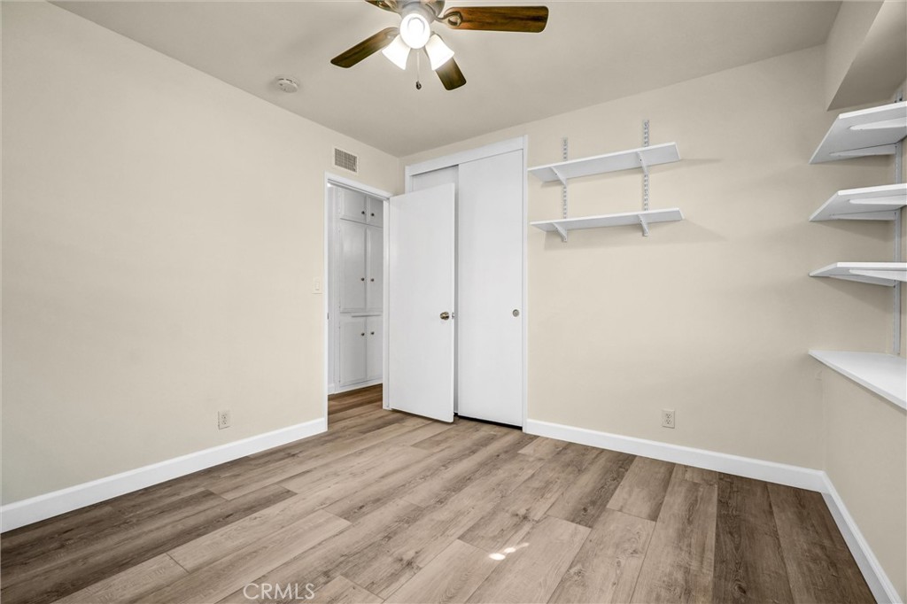 MLS #OC25269912 image #35