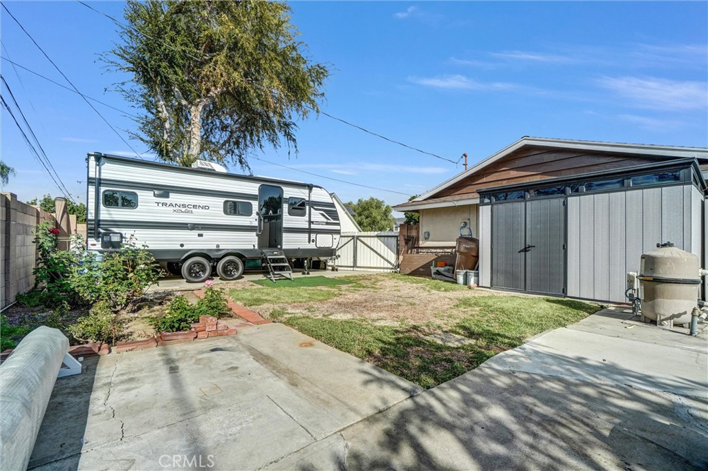 MLS #OC25269912 image #46