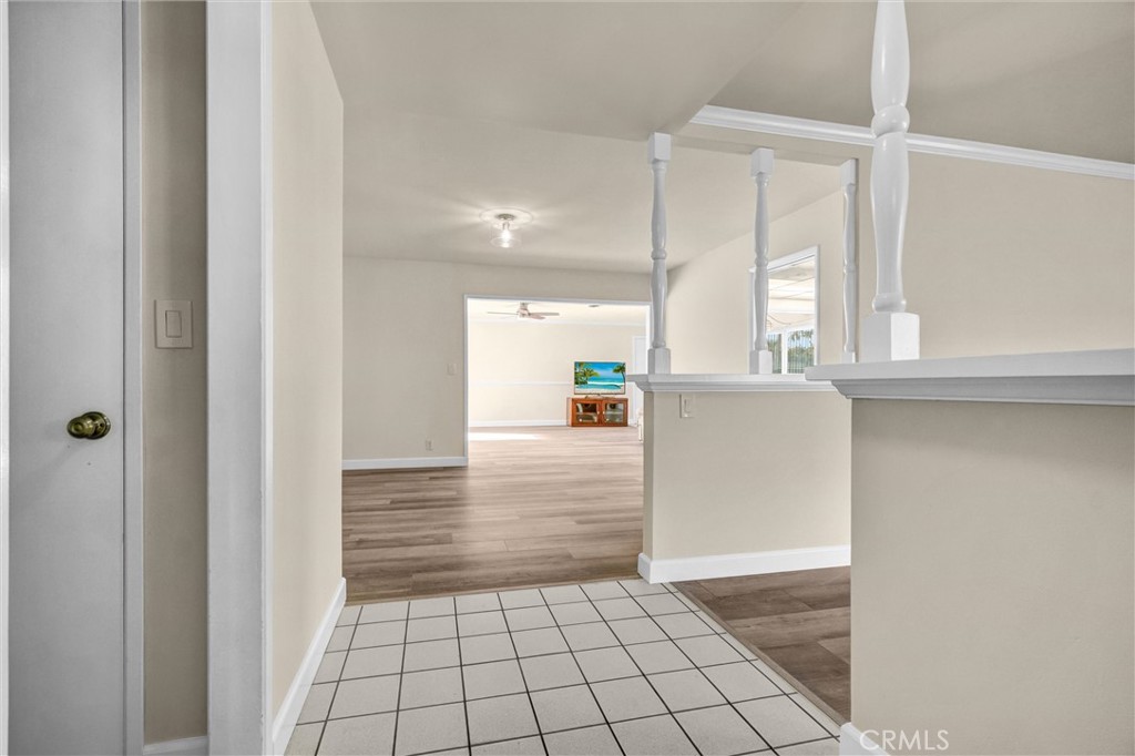 MLS #OC25269912 image #8