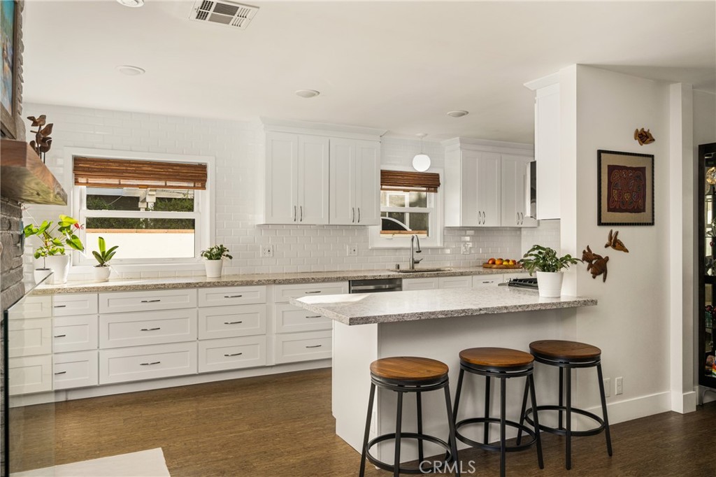 MLS #OC25269913 image #21