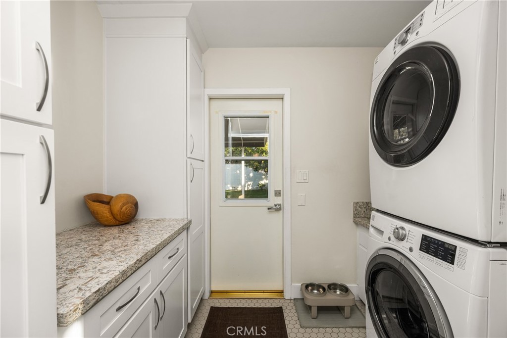 MLS #OC25269913 image #26