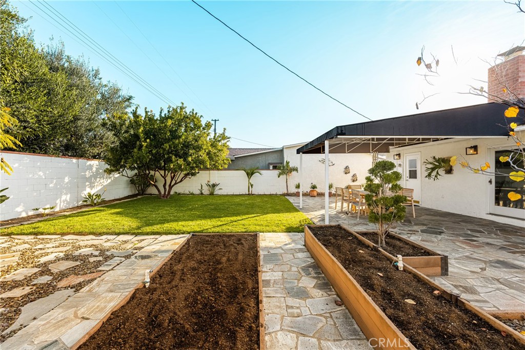 MLS #OC25269913 image #37